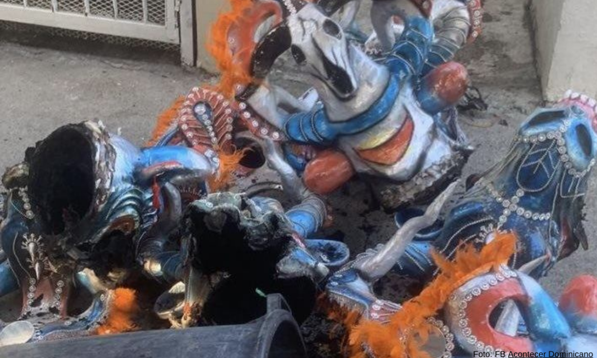 19 personas, entre ellos 10 son niños, resultaron quemados por explosión de fuegos artificiales en un Carnaval