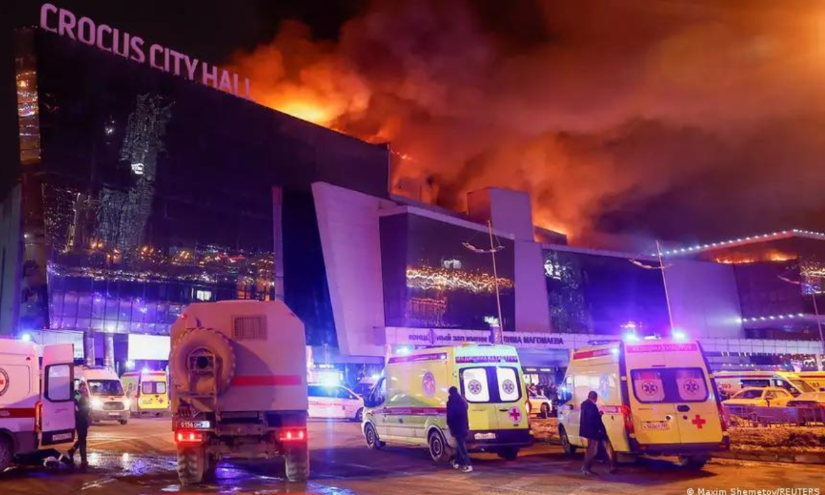 Tiroteo durante concierto rock en Moscú deja 40 muertos y más de cien heridos