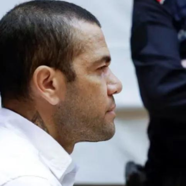 Dani Alves asegura que no piensa huir