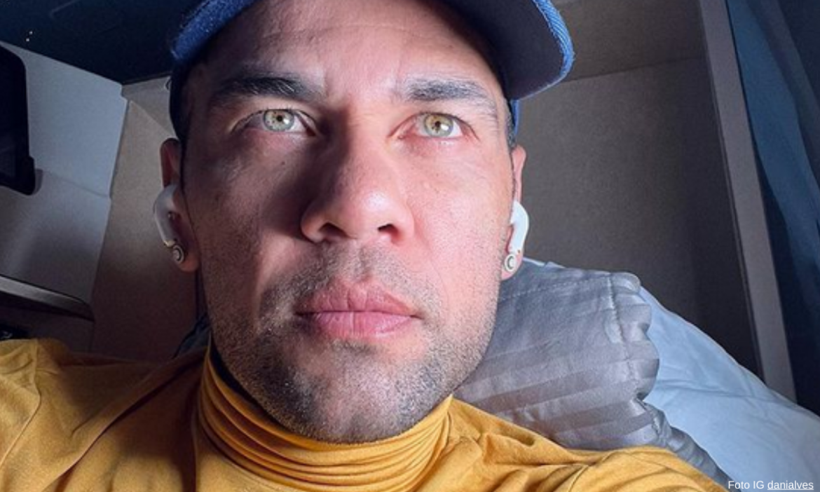 Padre de Neymar anuncia que no pagará fianza de Dani Alves