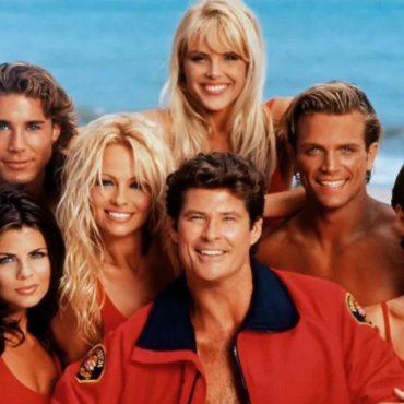 Revelan serie reboot de Guardianes de la bahía