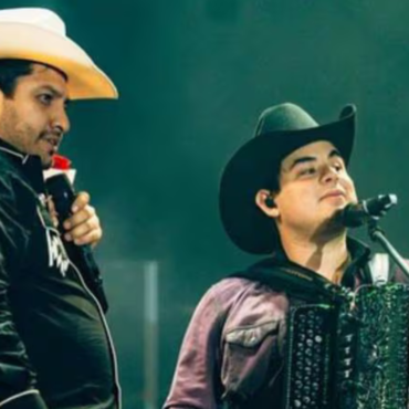 Julión Álvarez y Alfredito Olivas