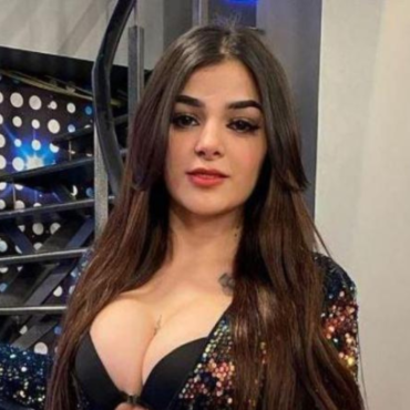 Karely Ruiz lleva recursos esenciales para la lucha contra los incendios en Tecamalucan, Veracruz