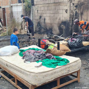 Familia de Hermosillo se queda sin nada tras incendio