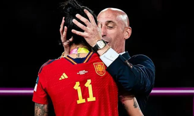 Confirman juicio contra Luis Rubiales por beso a Jennifer Hermoso