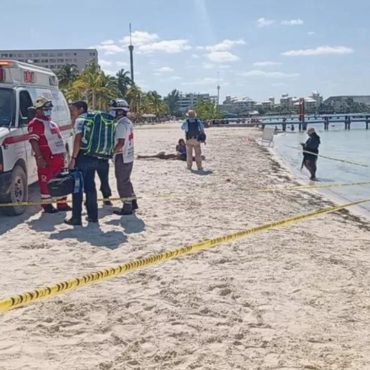 Muere pequeño de 5 años tras ahogarse en Playa Langosta de Cancún