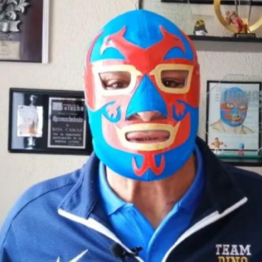 Expareja de "Dos Caras" lo denuncia por golpearla y obligarla a besarle los pies