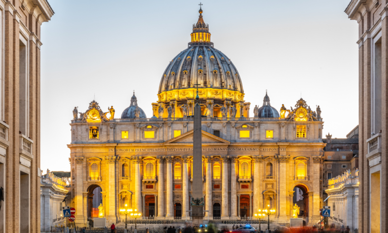 El cambio de sexo amenaza la dignidad humana, señala el documento del Vaticano