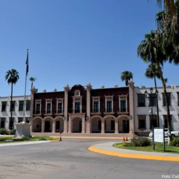 Estudiantes de la Unison piden terminar el semestre de manera híbrida, foráneos enfrentan dificultades para volver a las aulas