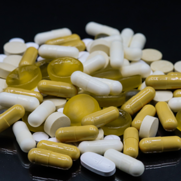 Advierten sobre riesgos de fármacos utilizados para bajar de peso, se asocian con depresión e ideas suicidas