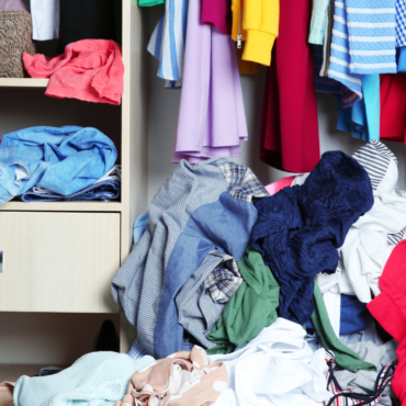 Madre encuentra dos fetos "completamente formados" en el clóset de su hija