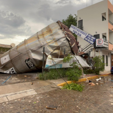 Confirman 5 muertos tras incendio de fábrica de José Cuervo