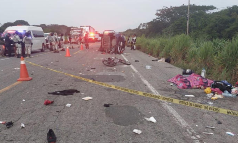 Tragedia en Oaxaca: Tres Migrantes Mueren Atropellados en Carretera