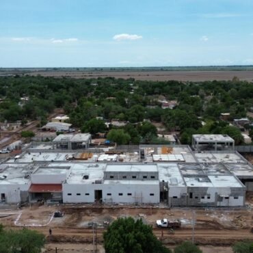 Fortalece Gobernador Durazo atención médica en zonas turísticas de la entidad