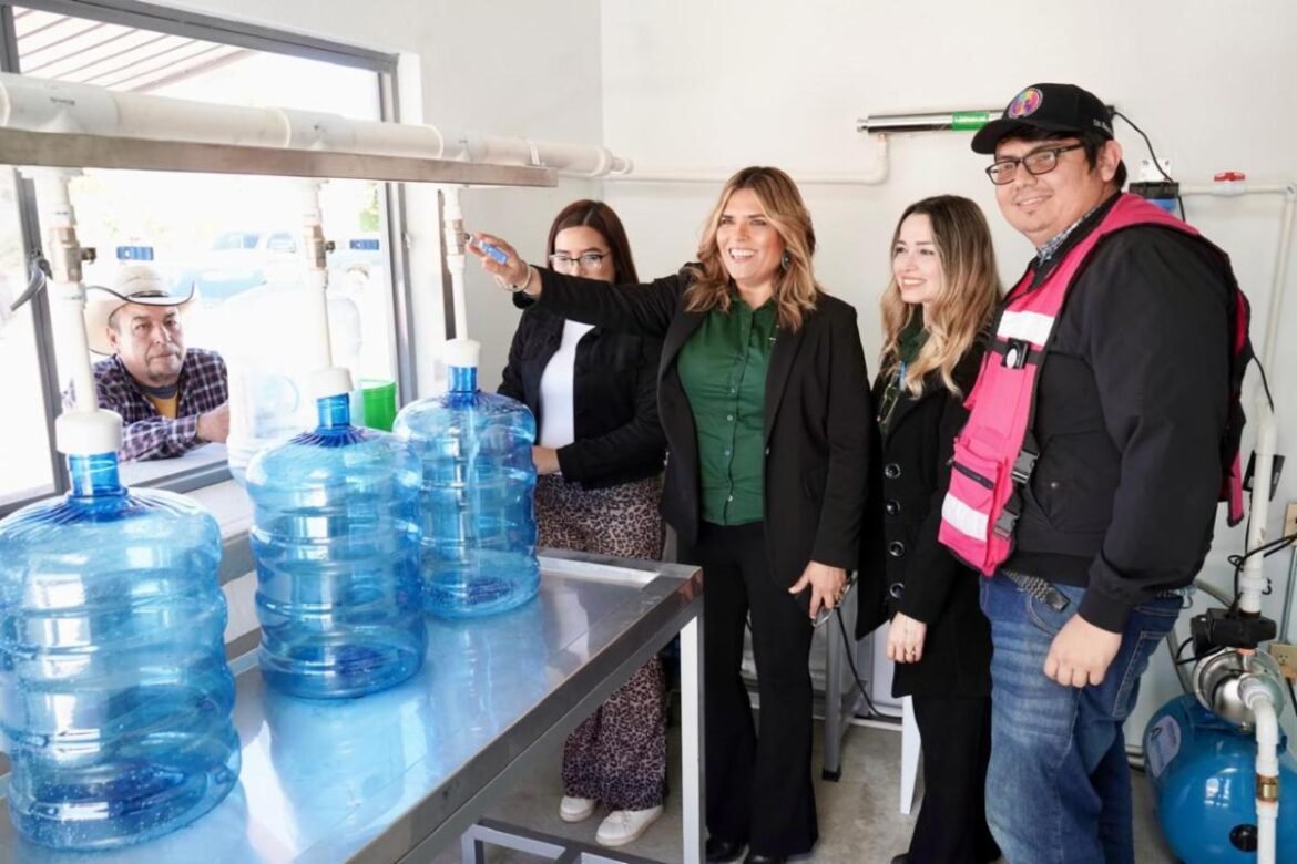 Gobierno de Sonora garantiza acceso al agua potable en Carbó con entrega de purificadora