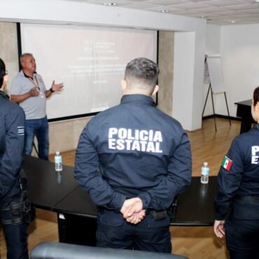 Policías Estatales del Gobierno de Sonora son capacitados en identificación de vehículos robados